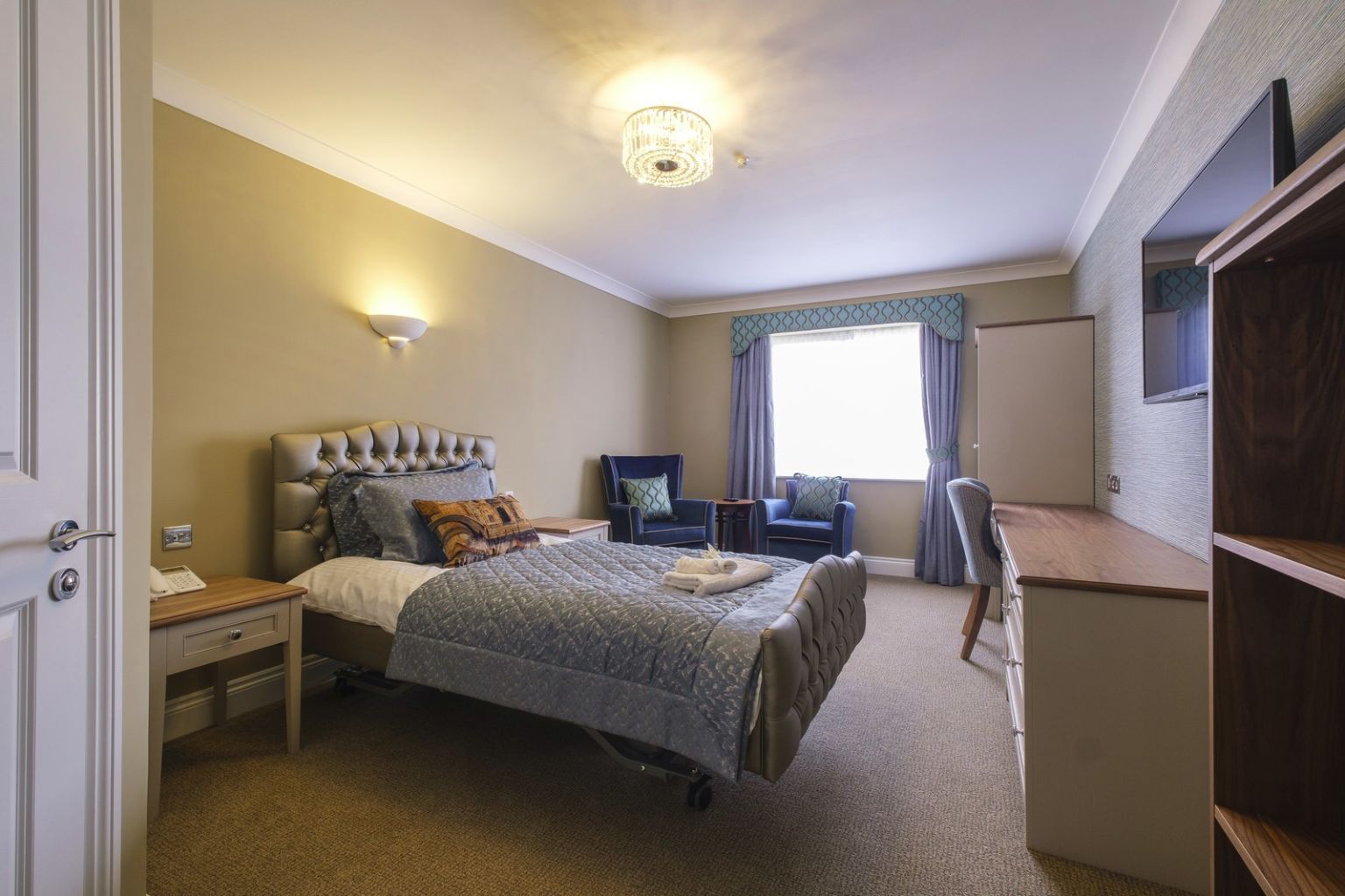 Home - Silver Birch Care Home